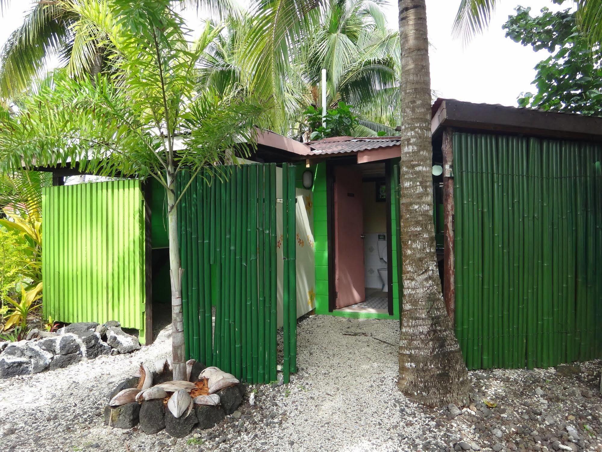 Vaimoana Seaside Lodge Savai'i Island Bagian luar foto
