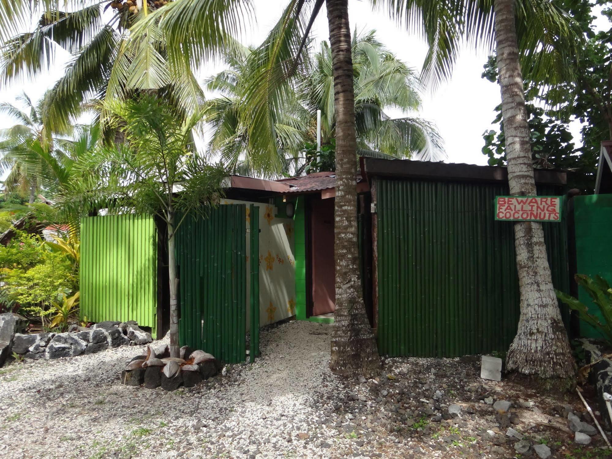 Vaimoana Seaside Lodge Savai'i Island Bagian luar foto