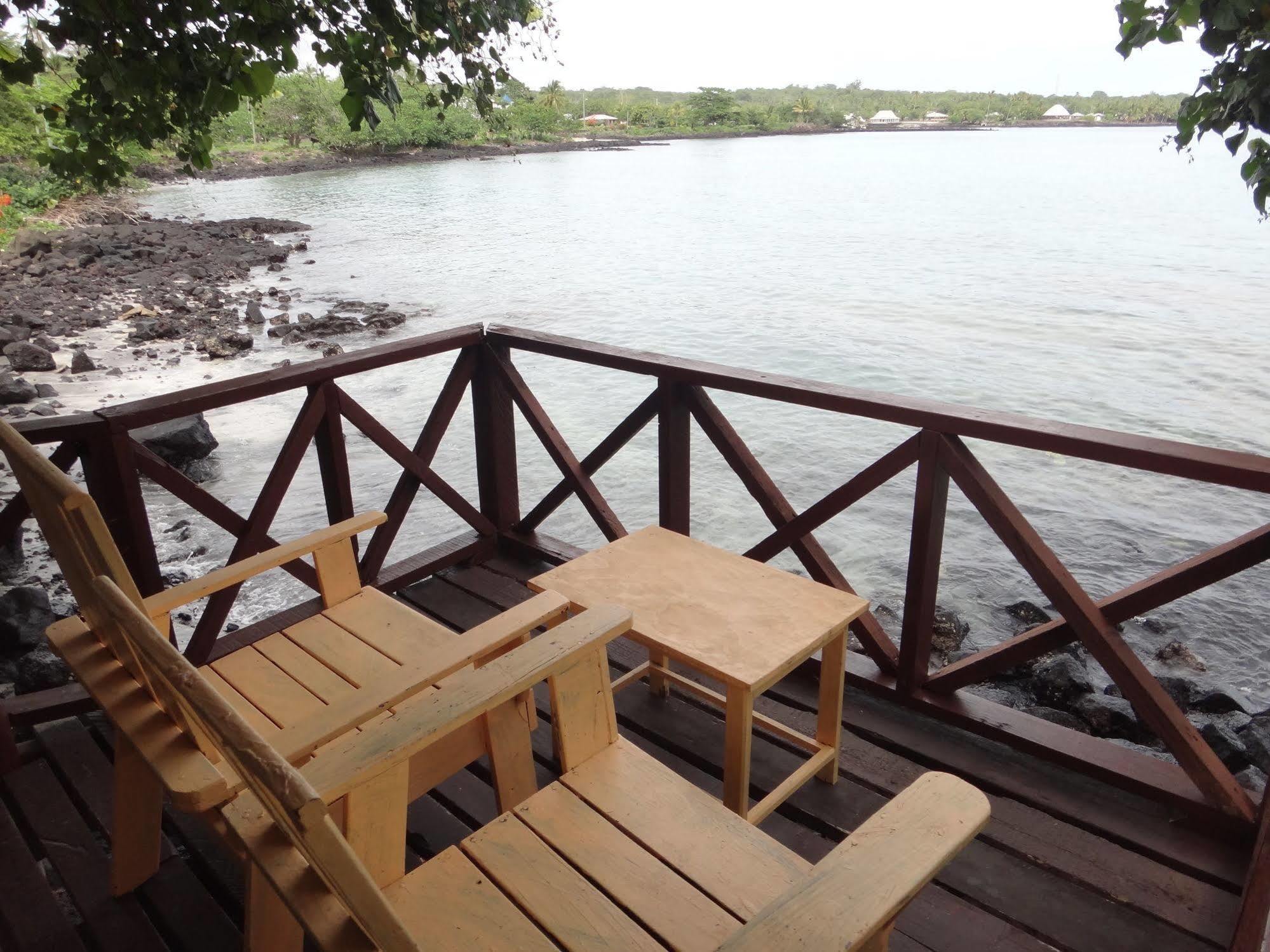 Vaimoana Seaside Lodge Savai'i Island Bagian luar foto